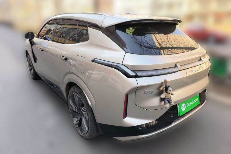 Used Lynk & Co 08 EM-P 2023 245km Ultra-Long Range Halo