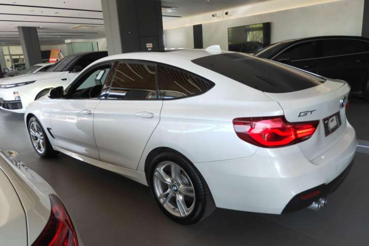 Used BMW 3 Series GT 2020 320i M Sport Package
