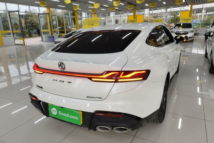 Used MG 7 2023 1.5T DCT Luxurious Supreme Edition