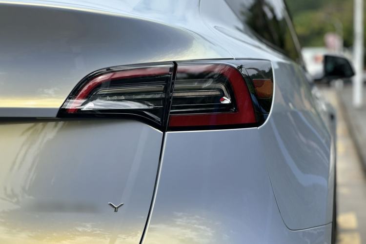 Used Tesla Model Y 2021 Standard Range Rear-Wheel Drive Version