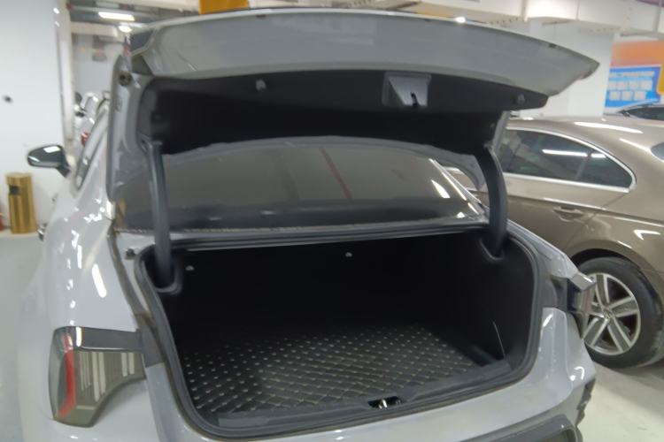 Used Lynk & Co 03 2023 1.5T EM-F PM
