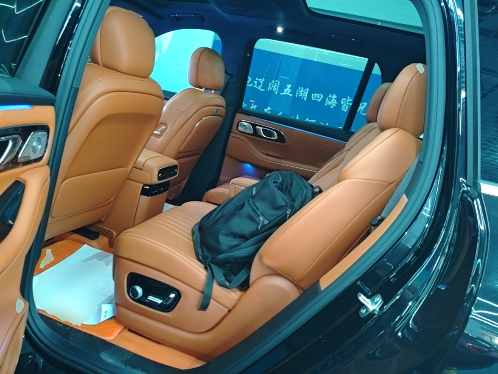 Geely Galaxy M9 2025 Model 210km Four-Wheel-Drive Leading Edition — снимка 20