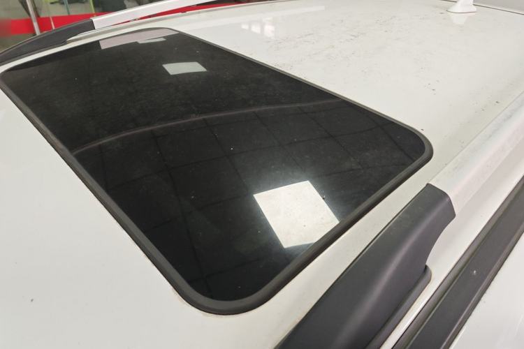 Used FORTHING Joyear X5 2016 1.6L CVT Deluxe Model