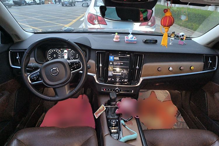 Used Volvo S90 2020 T5 Zhiyi Luxury Edition
