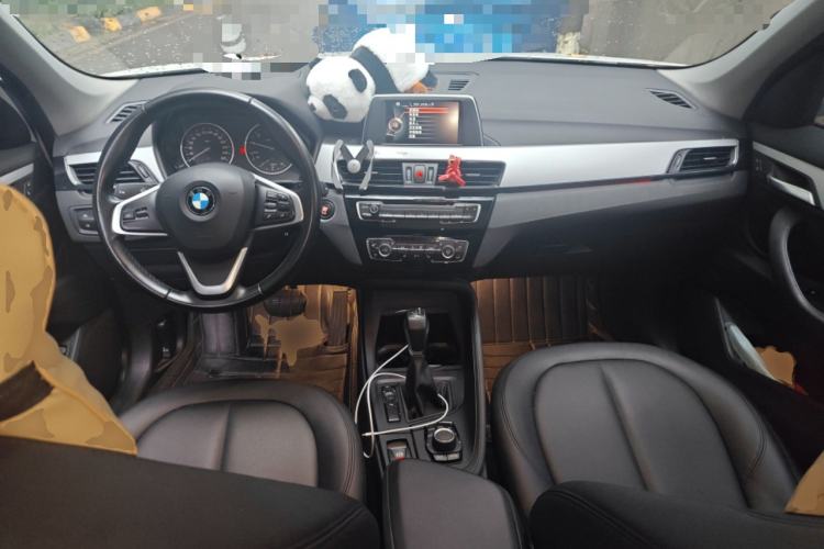 Used BMW X1 2016 sDrive18Li Premium Edition Center Console