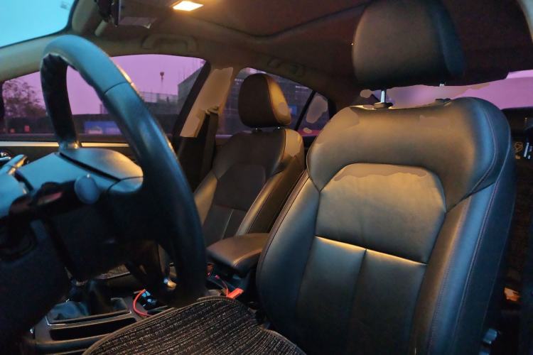 Used Bestune B70 2016 2.0L Manual 10th Anniversary Edition