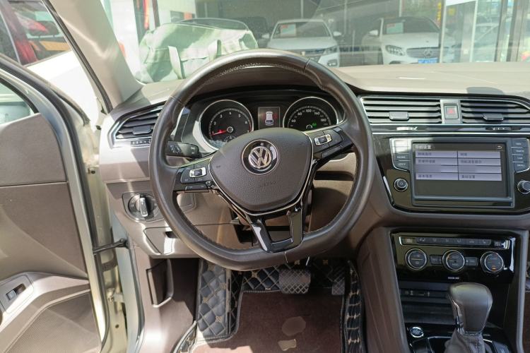 Used Volkswagen Tiguan L 2018 Revised 330TSI Automatic Two-Wheel Drive Flagship Edition