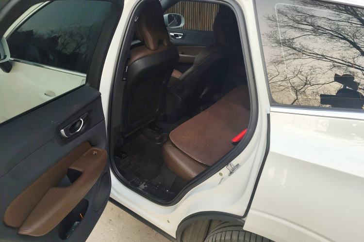 Used Volvo XC60 2022 B5 4x4 Zhiyi Luxury Edition
