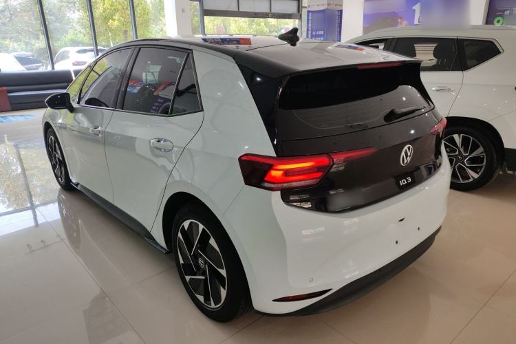 Used Volkswagen ID.3 2023 Upgraded Model Pure Intelligent Enjoyment Version Rear Left 45 Deg