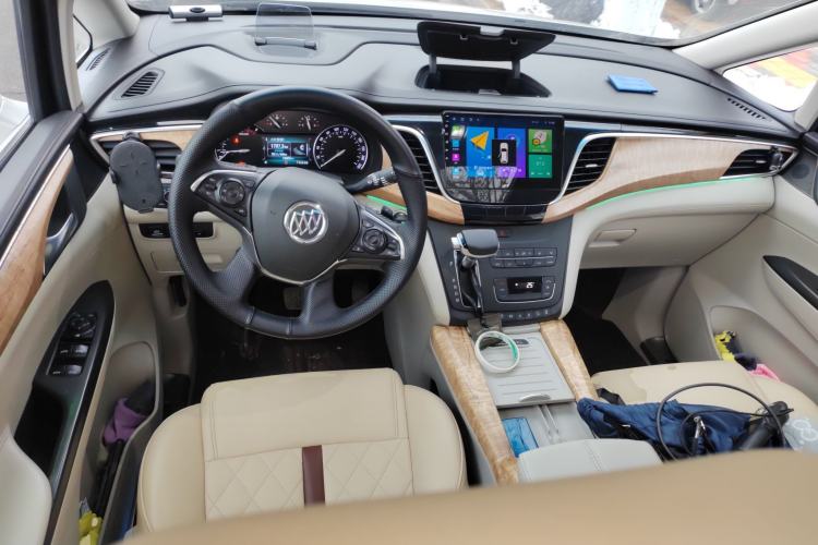 Used Buick GL8 2017 ES 28T Comfort Model China V Standard