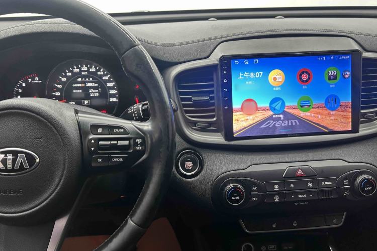 Used Kia Sorento 2015 Sorento L 2.4L Gasoline 4WD Elite Edition 7 Seats China IV Standard