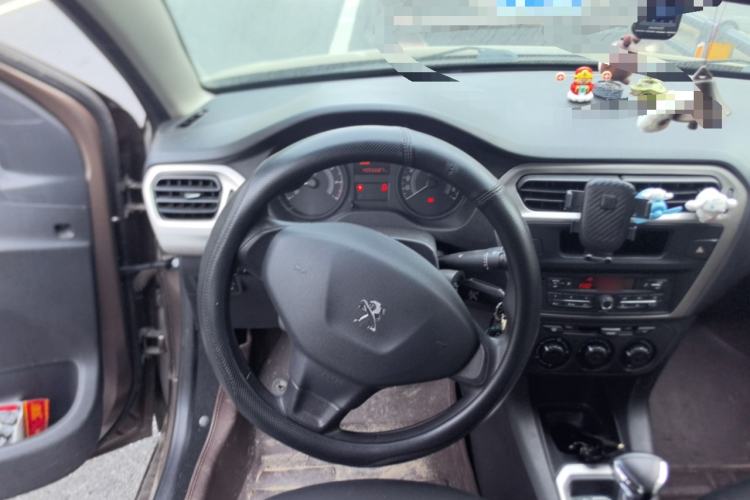 Used Peugeot 301 2016 1.6L Automatic Comfort Edition Steering Wheel