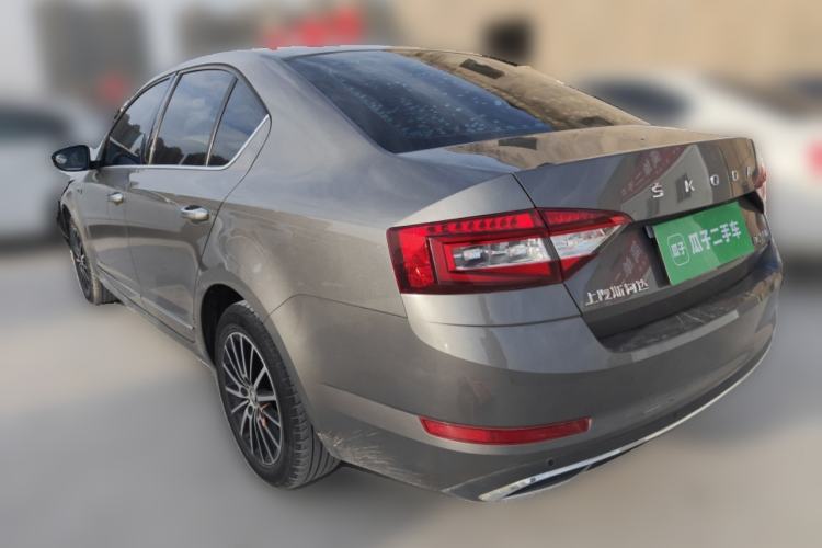 Used Skoda Octavia 2019 TSI230 DSG SmartDrive Luxury Edition China VI
