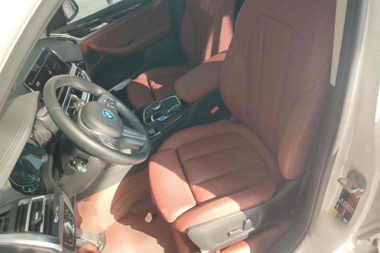 Used BMW iX3 2024 Leading Model
