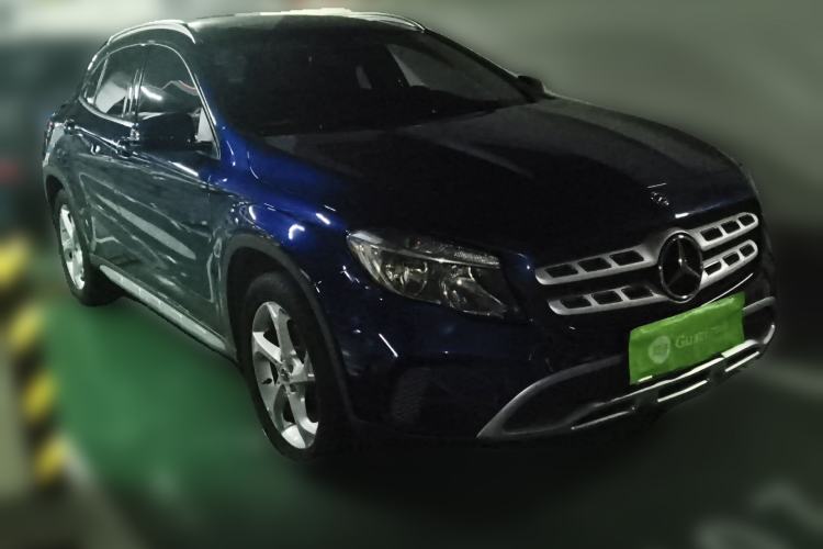 Used Mercedes-Benz GLA 2019 GLA 200 Dynamic Edition Front Right 45 Deg