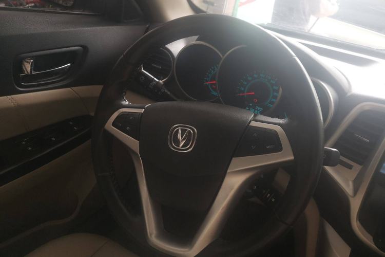 Used CHANGAN Eado 2012 1.6L Manual Luxury Model China IV Standard
