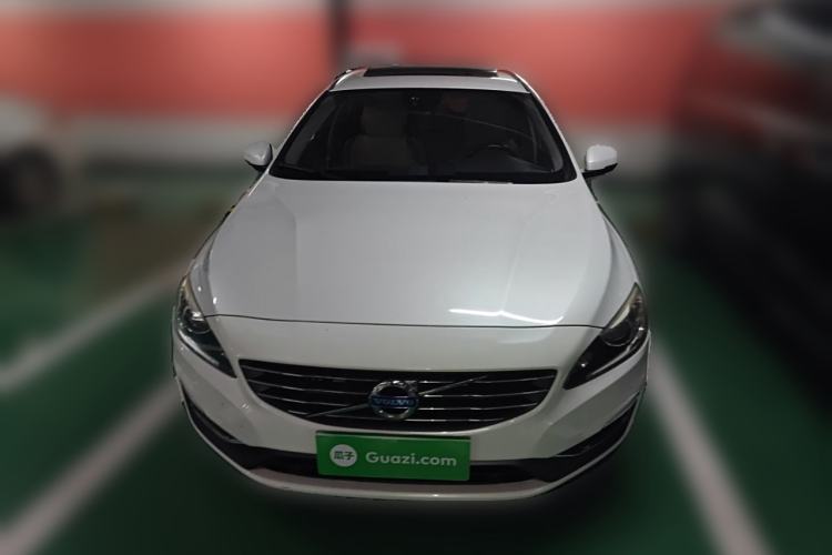 Used Volvo V60 2015 T5 Zhiya Edition