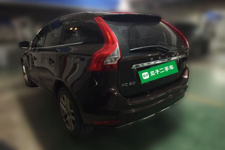 Used Volvo XC60 2017 T5 Smart Upgrade Edition Rear Left 45 Deg