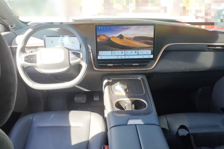 Used Dongfeng eπ eπ008 2024 210Max Range-Extended Version 6 Seats Center Console