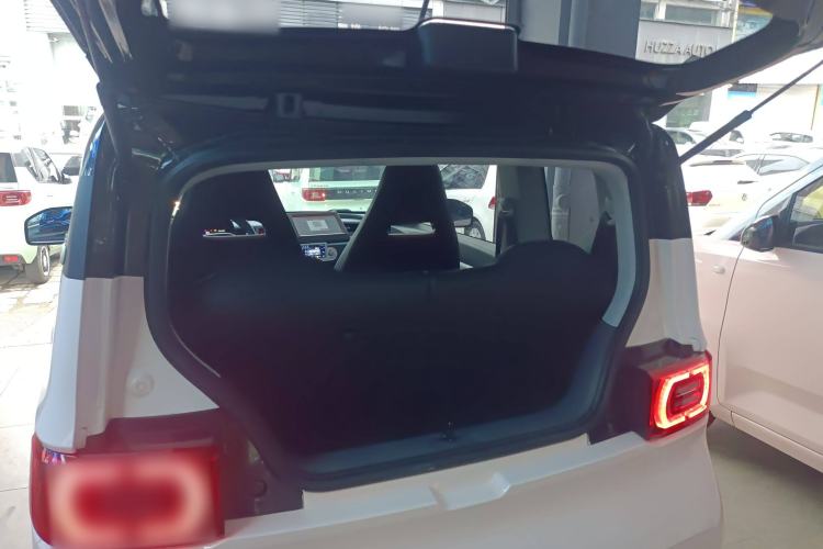 Used Wuling Hongguang MINIEV 2021 Macaron Sandwich Model 170 km Lithium Iron Phosphate