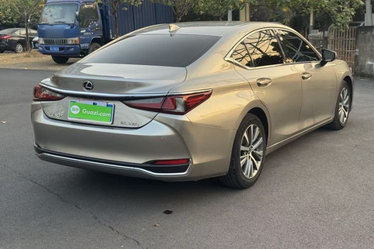 Used Lexus ES 2018 200 Excellence Edition China V Standard