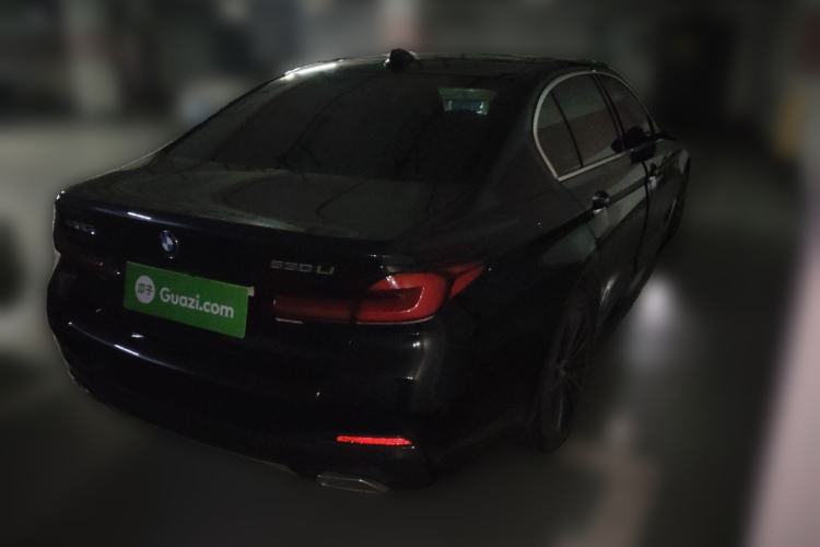 Used BMW 5 Series 2021 530Li Leading Model M Sport Package Rear Right 45 Deg