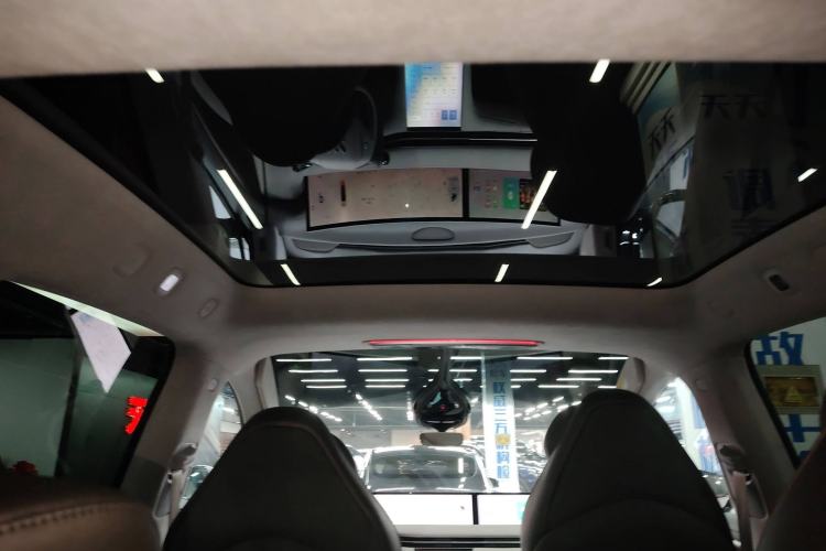 Used IM LS7 2024 90 kWh Max Elite Rear-Drive Version
