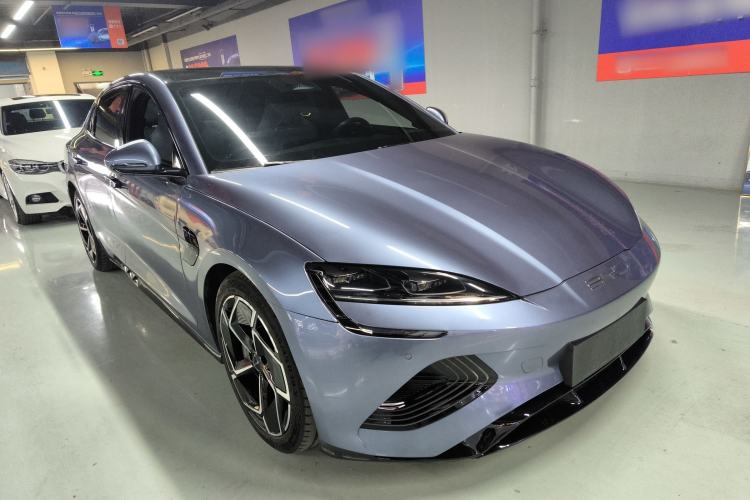 Used BYD Seal 2022 700 km Long-Range Rear-Wheel-Drive Version
