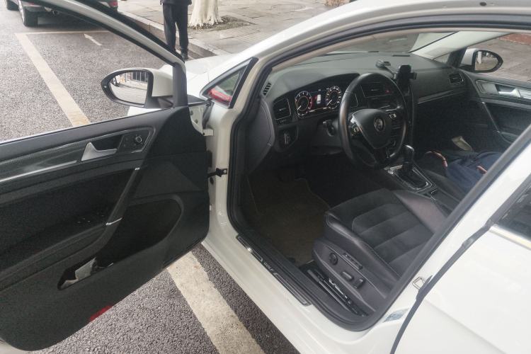 Used Volkswagen Golf 2019 280TSI DSG Luxury Version China VI Standard
