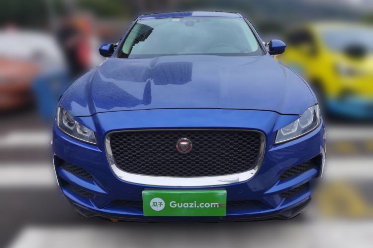 Used Jaguar F-PACE 2019 2.0T Four-Wheel Drive Urban Luxury Edition
