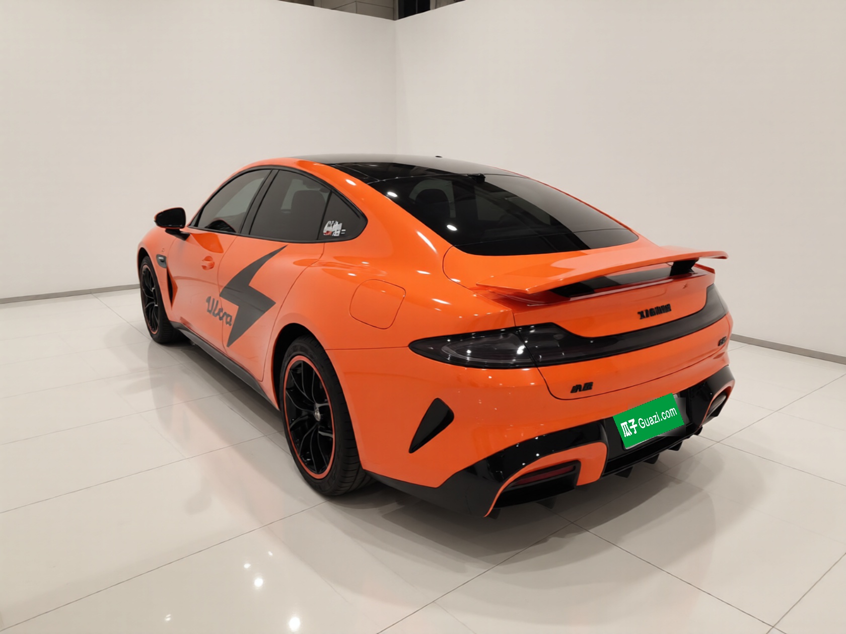 Xiaomi Auto SU7 2024 Rear-Drive Standard Founder Edition — снимка 4