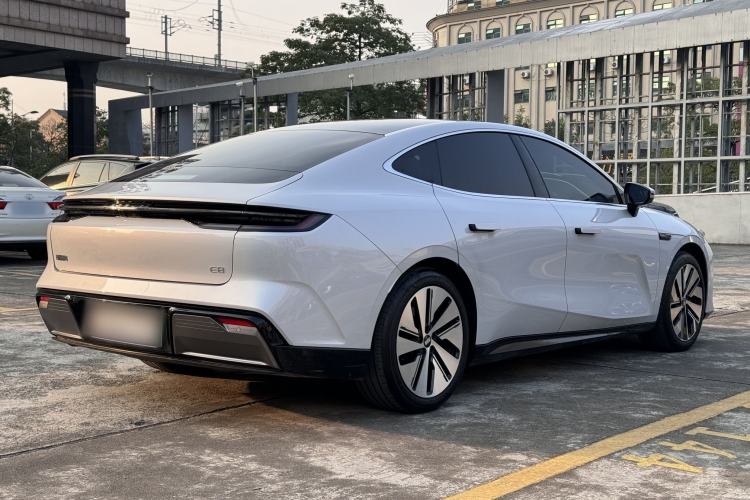 Used Geely Galaxy E8 2024 665 km Range Rear-Drive Starship Long-Range Version