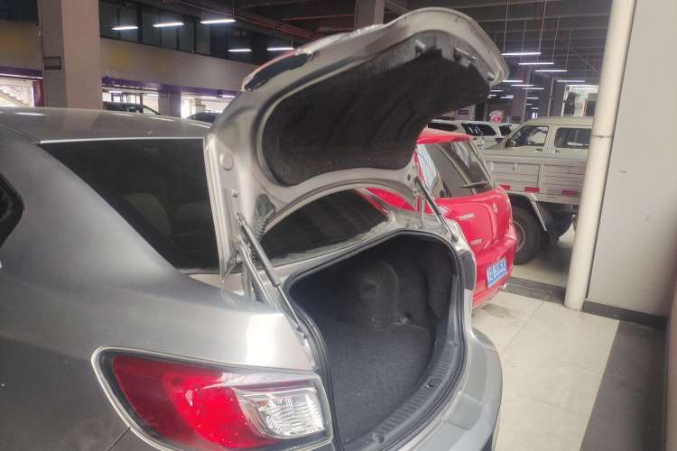 Used Mazda Mazda 3 2011 Sedan 1.6L Automatic Comfort Model
