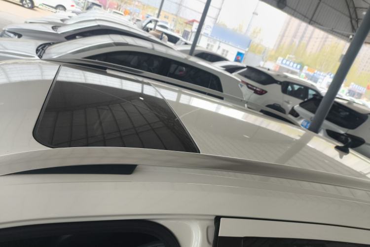 Used Volkswagen Gran Lavida 2015 230TSI DSG Comfort Edition Roof