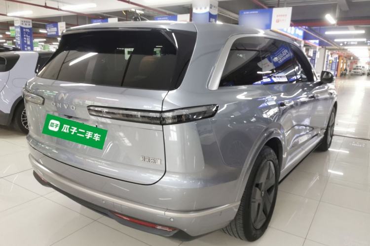 Used ONVO Luxeed L90 2025 Model—Max Six-Seater Version Rear Right 45 Deg