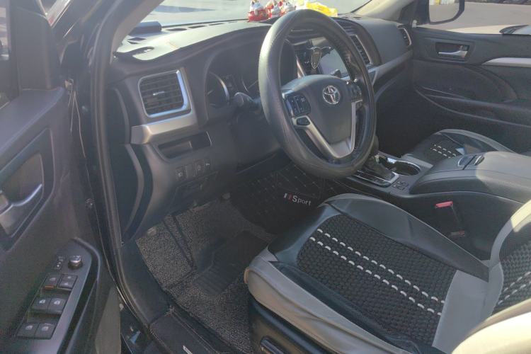 Used Toyota Highlander 2021 2.0T Four-Wheel Drive Luxury Edition 7 Seats
