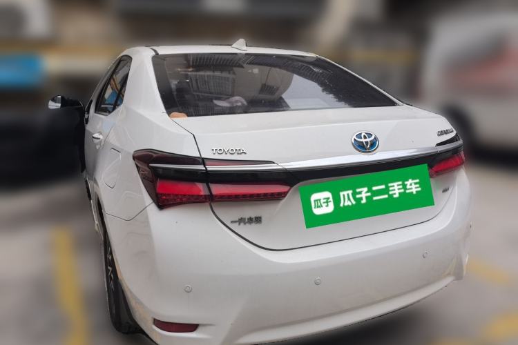 Used Toyota Corolla 2016 Dual-Engine 1.8L E-CVT Elite Edition Rear Left 45 Deg