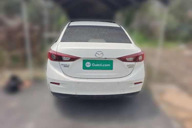 Used Mazda 3 Axela 2017 Sedan 1.5L Automatic Comfort Model Emission Standard China V
