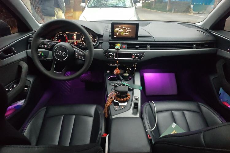 Used Audi A4L 2018 30th Anniversary Edition 40 TFSI Trendy Model
