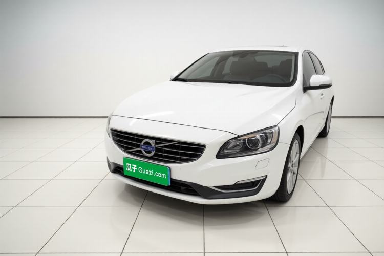 Used Volvo S60 2015 S60L 2.0T Zhiyuan Edition