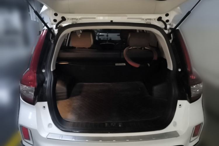 Used Geely Auto Vision X6 2016 1.8L Manual Luxury Model Trunk