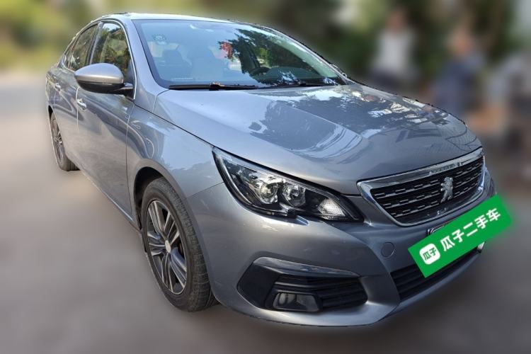 Used Peugeot 308 2016 230THP Automatic Luxury Edition Front Right 45 Deg