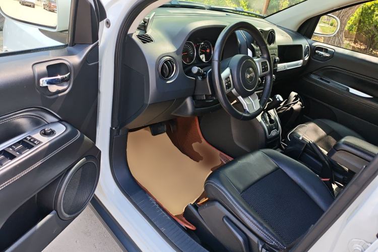 Used Jeep Compass 2014 Revised Version 2.4L Four-Wheel Drive Comfort Edition
