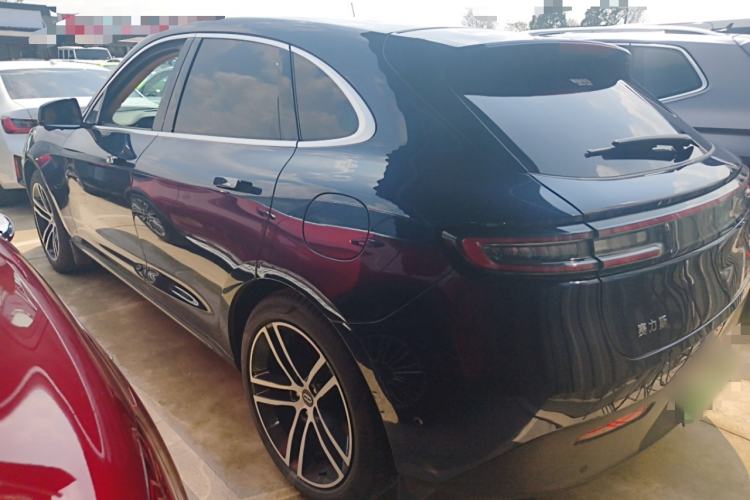 Used Hima AITO M5 2022 Extended-Range Four-Wheel Drive Ultimate Edition Exterior 2