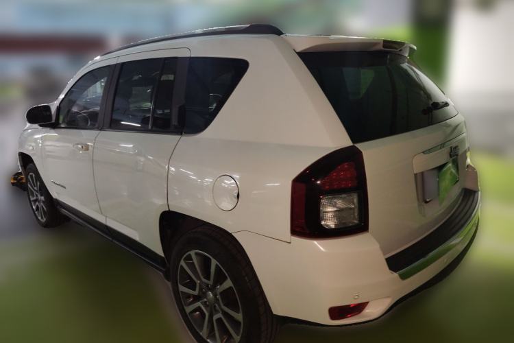 Used Jeep Compass 2014 Revised Version 2.0L Two-Wheel Drive Elite Edition
