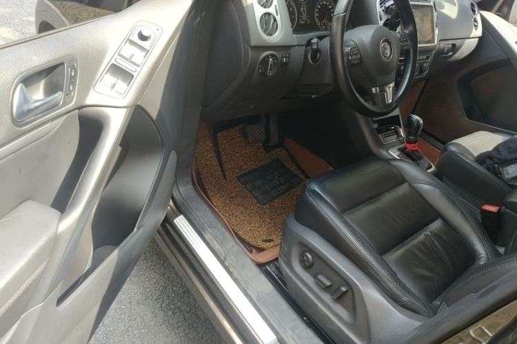 Used Volkswagen Tiguan 2015 1.8TSI Automatic All-Wheel Drive Comfort Edition Driver Seat