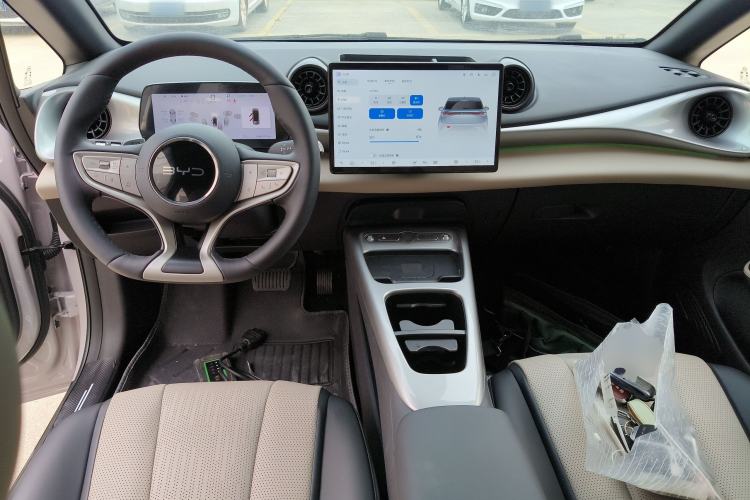 Used BYD Dolphin 2025 Intelligent Driving Version 410 km Fashion Edition