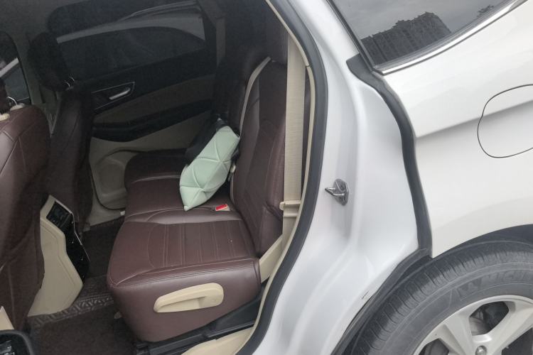 Used Ford Edge 2016 EcoBoost 245 Two-Wheel-Drive Titanium 5-Seater Left Rear Seat