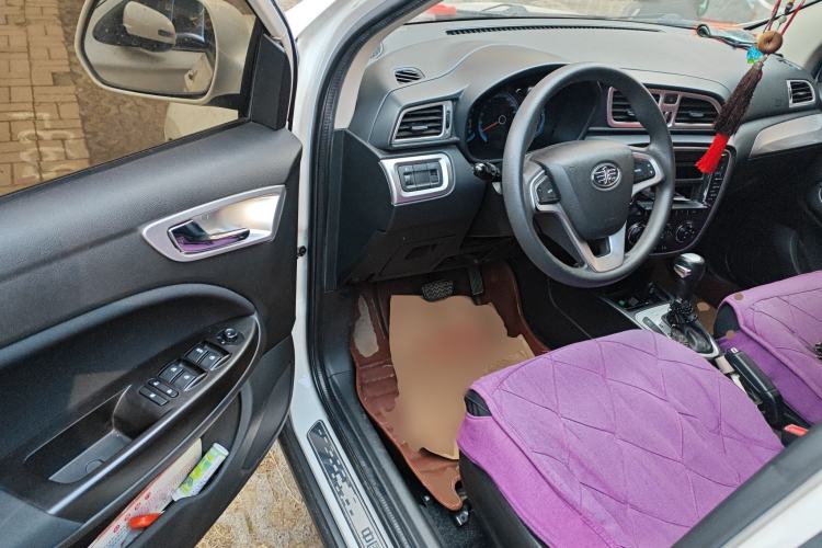 Used FAW Junpai D60 2015 1.8L Automatic Luxury Model
