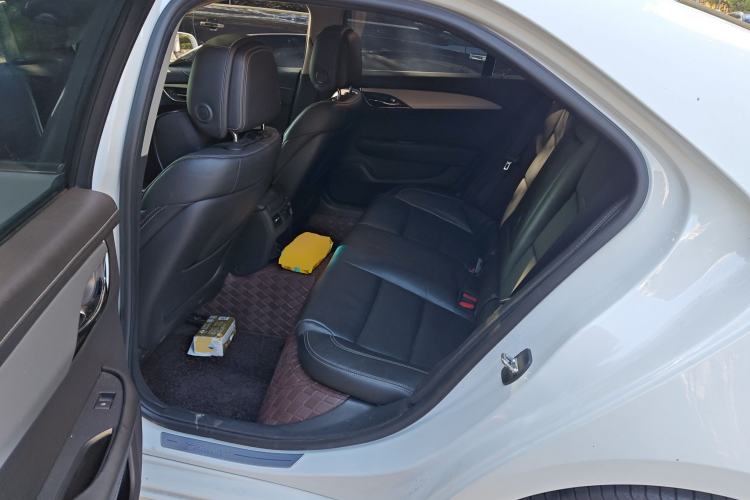 Used Cadillac ATS-L 2017 28T Fashion Edition
